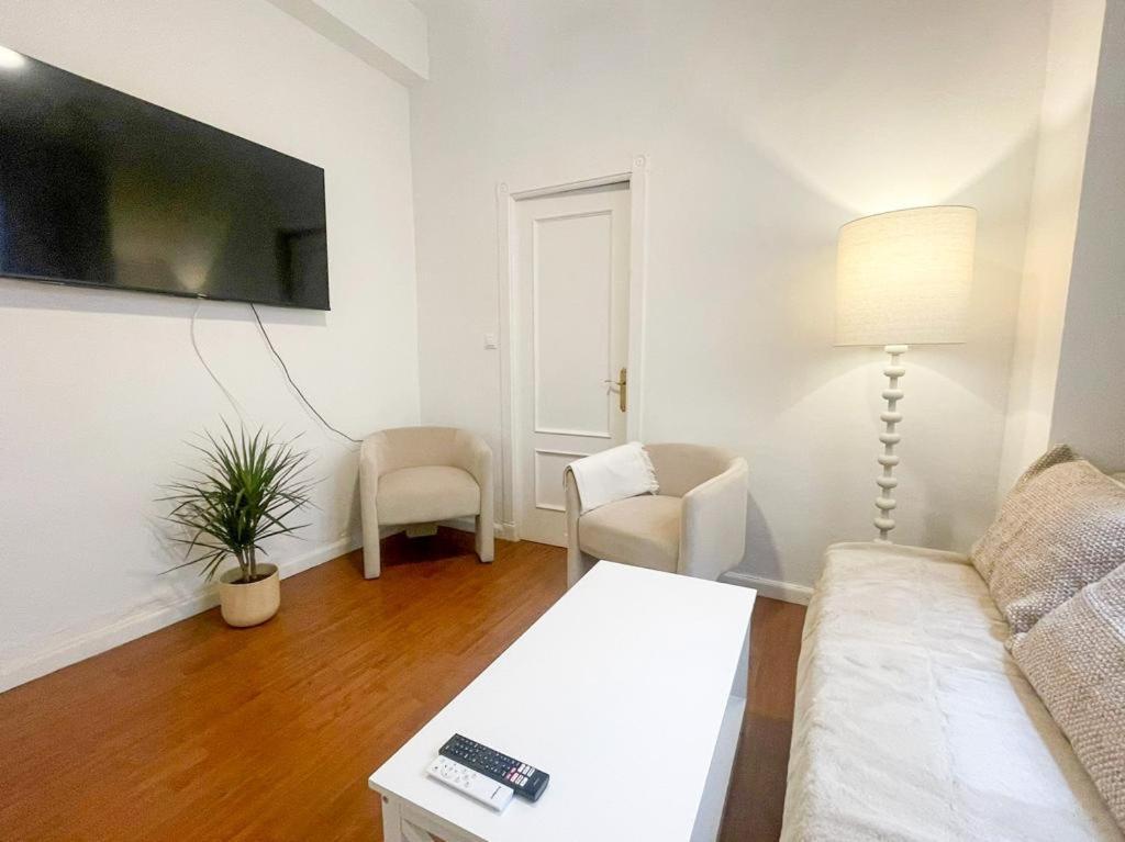 Apartamentos Malaga Centro Buitenkant foto